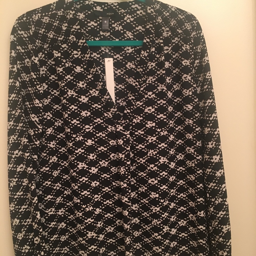 AQUA Black and White Shirt